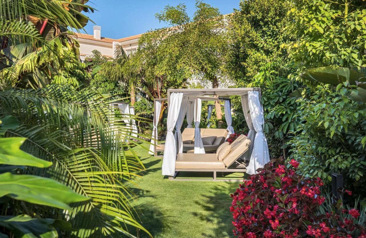 Hotel Barcelo La Nucia Hills Esterno foto The garden of the hotel